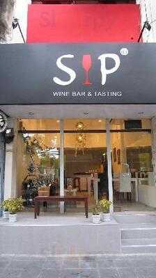 Sip Wine Bar & Tasting