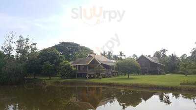 เฮือนกาฬสินธุ์