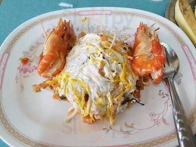 ผัดไทยประทุมทิพย์