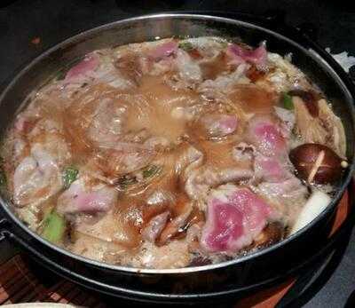 ร้านอาหารญี่ปุ่น ทาซึชาบูยากิ