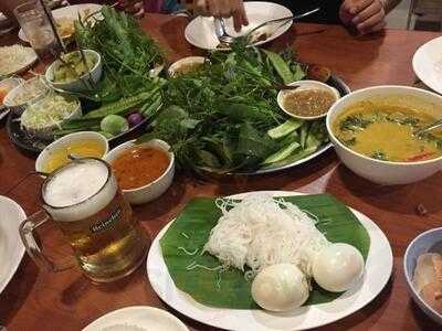 ครัวคุณอิ้นขนมจีนเส้นสด