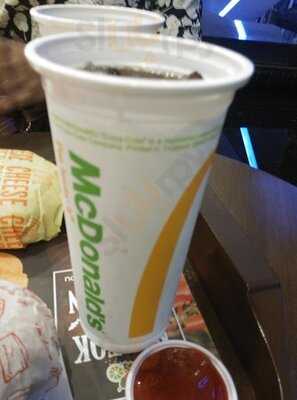 แมคคาเฟ่