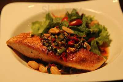 Wine Bibber Sangria บาร์-ร้านอาหาร