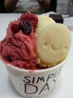 Simple Day Cafe
