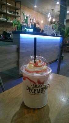 Sweet December Cafe