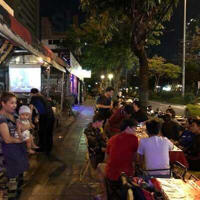 ร้าน บีคูลบาร์