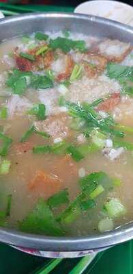 ข้าวต้มกระดูกหมู