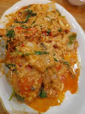 ร้านอาหาร แก้มลิง