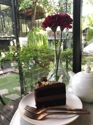 ร้านกาแฟ ริซ่าลาโม่