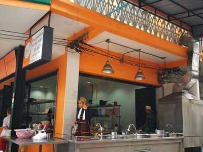 บะหมี่หัวโต