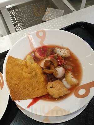 นายอ้วน เย็นตาโฟเสาชิงช้า