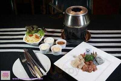 ร้านอาหาร ฟองดูว์เฮ้าส์