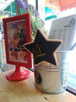 โทสเตอร์ มิลค์บาร์