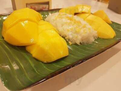 นิวคอสโมไทย ภ้ตตาคาร