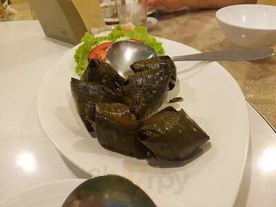 นิวคอสโมไทย ภ้ตตาคาร