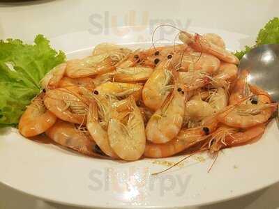 นิวคอสโมไทย ภ้ตตาคาร