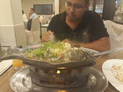 นิวคอสโมไทย ภ้ตตาคาร