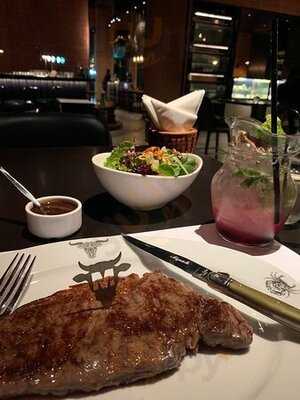 เซ็กซี่คาว ไพร์มสเต็กแอนด์ซีฟู๊ด