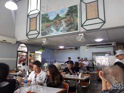 ร้านอาหาร สุคนธา