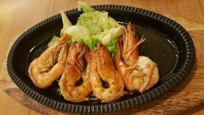 Tohkai Japanese Restaurant