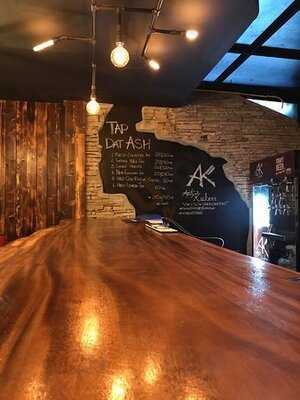 Ash Kickers Briskets & Bourbon