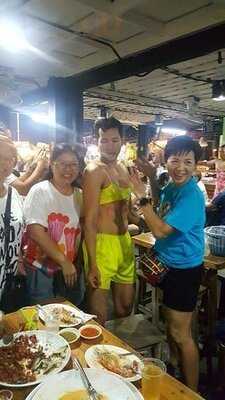 สถานีมีหอย