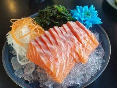 ดารุมะ ซูชิ