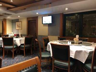 ภัตตาคาร ไชน่าพาเลซ