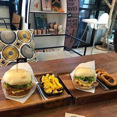 Teddy's Burger - Sukhumvit 49