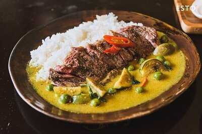 Tossakan Thai Curry House