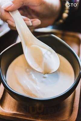 Tossakan Thai Curry House