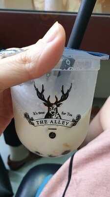 The Alley Central World