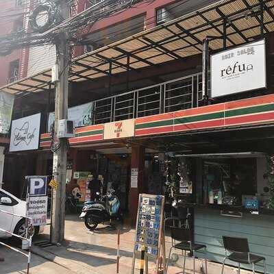 Platinum Cafe ＆dessert Shop From Shirokanedai