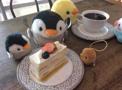 Platinum Cafe ＆dessert Shop From Shirokanedai