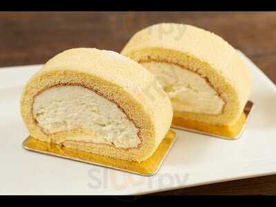 Platinum Cafe ＆dessert Shop From Shirokanedai