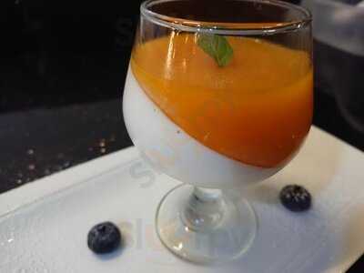 มาร์การิต้า เรสเทอรองค์แอนด์บาร์