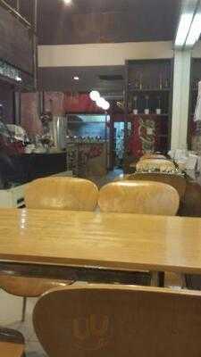 ร้านอาหาร โจ๊กหมี่พลีส