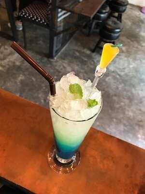 รัานบุษบา เป็ดย่างมุสลิม