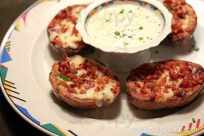 มิงเกิลส์ผับแอนด์เรสเตอรองท์