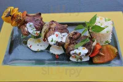 มิงเกิลส์ผับแอนด์เรสเตอรองท์