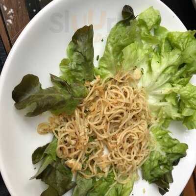 The Sixteen Bites & Wine Bar