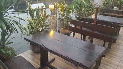 Restaurant (golden Foyer Bangkok)