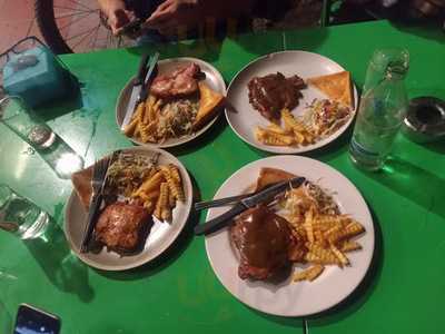 ซ้ายปลาร้า ขวาเนย