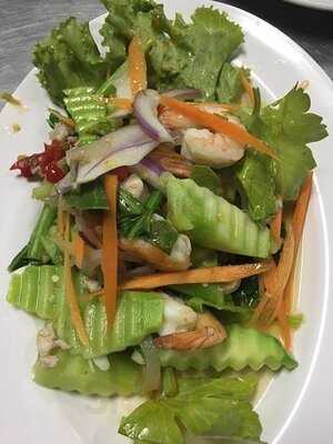 ร้านอาหาร สมยงตำซั่ว