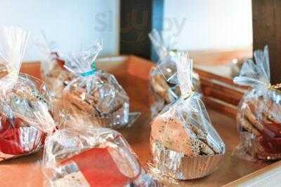 ยูอาร์สเตชั่น ร้านกาแฟ