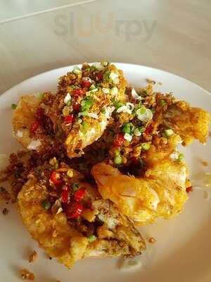 พีนอคคีโอ