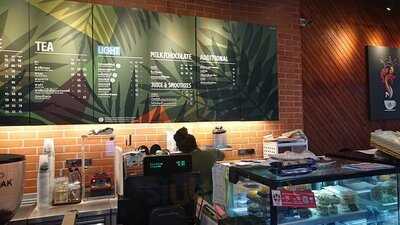 คาเฟ่ อเมซอน - สาขา แม็กซ์แวลู