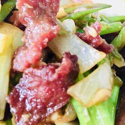 ห้องอาหาร พูนเลิศ