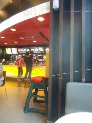 แมคคาเฟ่