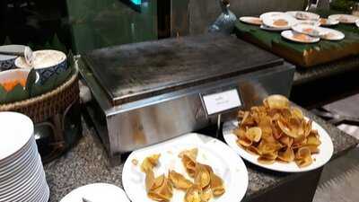 ห้องอาหาร แคนนา